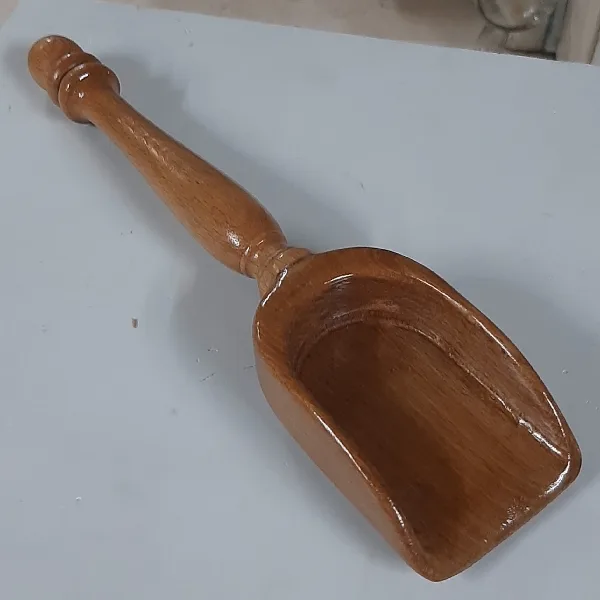 قاشق آجیل خوری مدل سر تاس