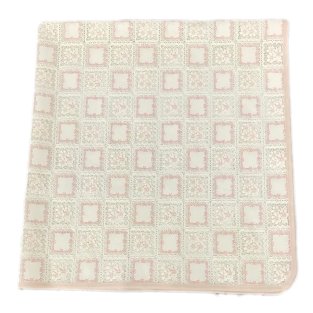 سفره 18 نفره رویال مدل گیپور سایز 500×100 سانتی متر کد 06