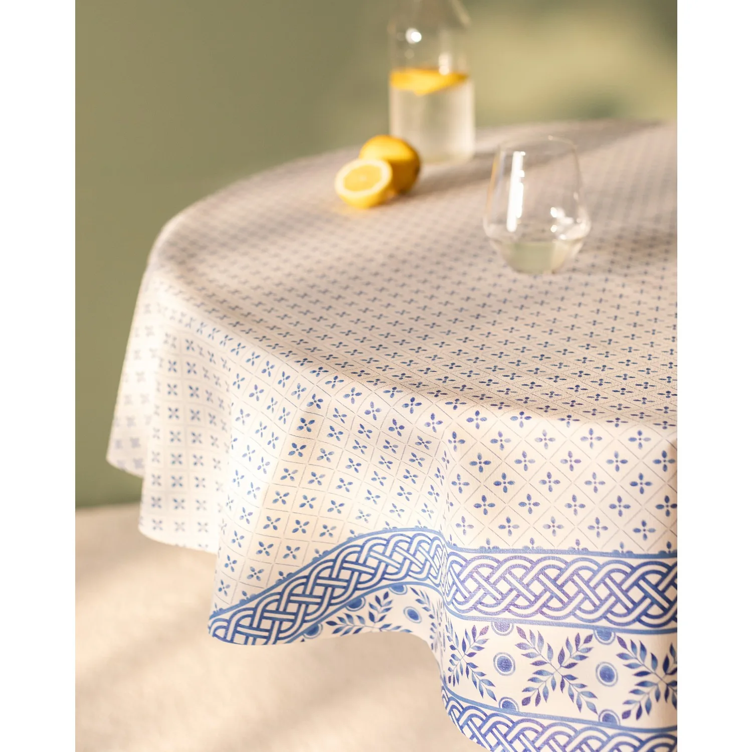 سفره شش نفره مادام کوکو مدل Agnes-R140.