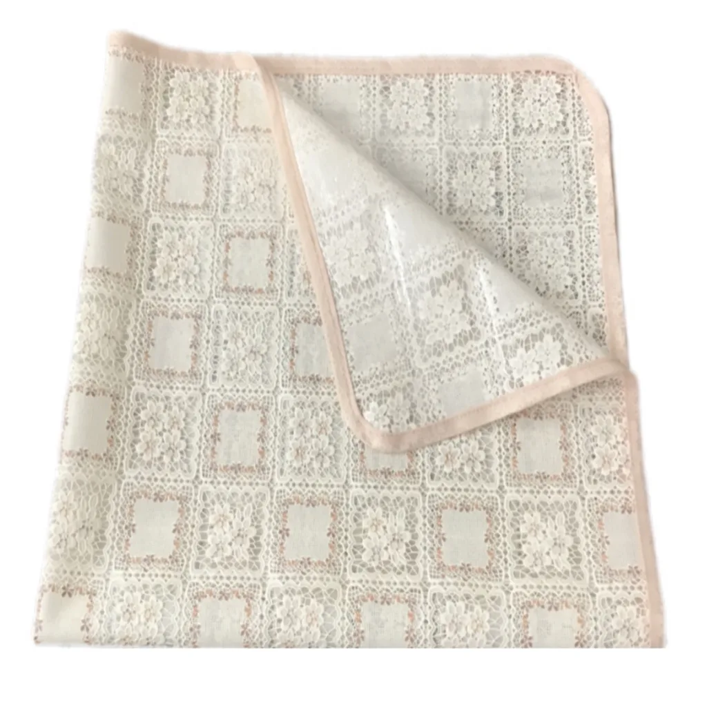 سفره 6 نفره مدل رویال طرح گیپور کد 06 سایز 150×100 سانتی متر