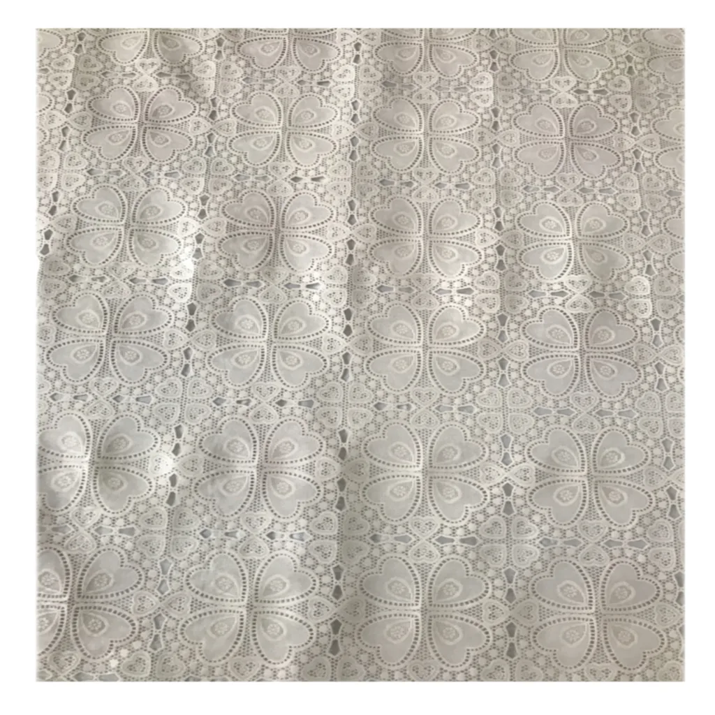 سفره 6 نفره مدل رویال طرح گیپور سایز 140x100 سانتی متر