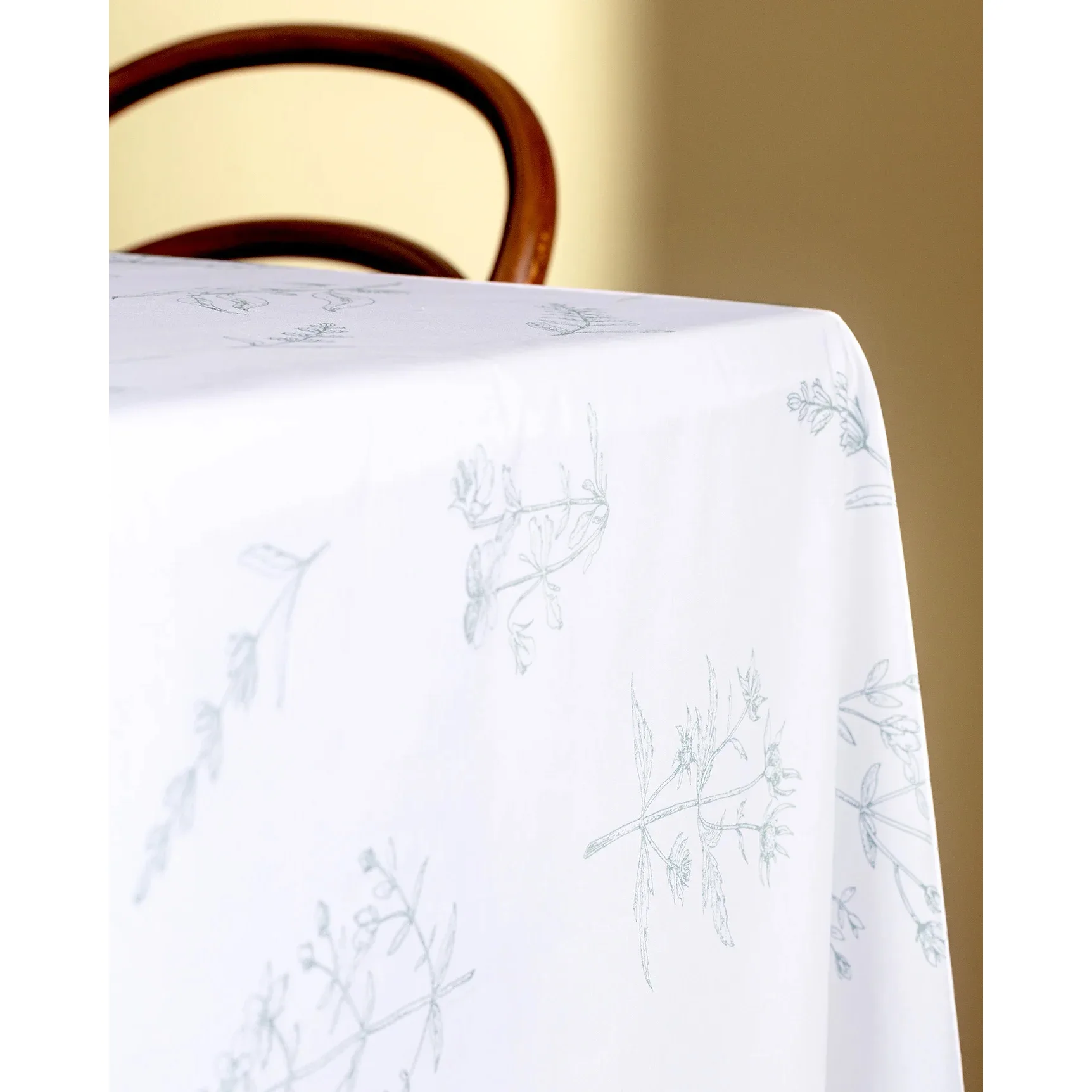 سفره هشت نفره مادام کوکو مدل Sarthe 200.160