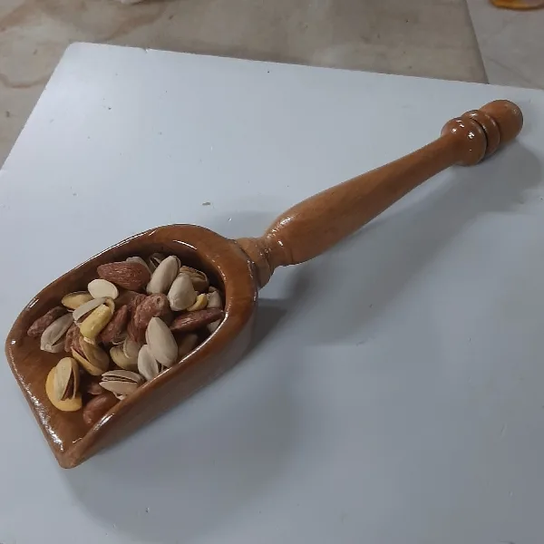 قاشق آجیل خوری مدل سر تاس
