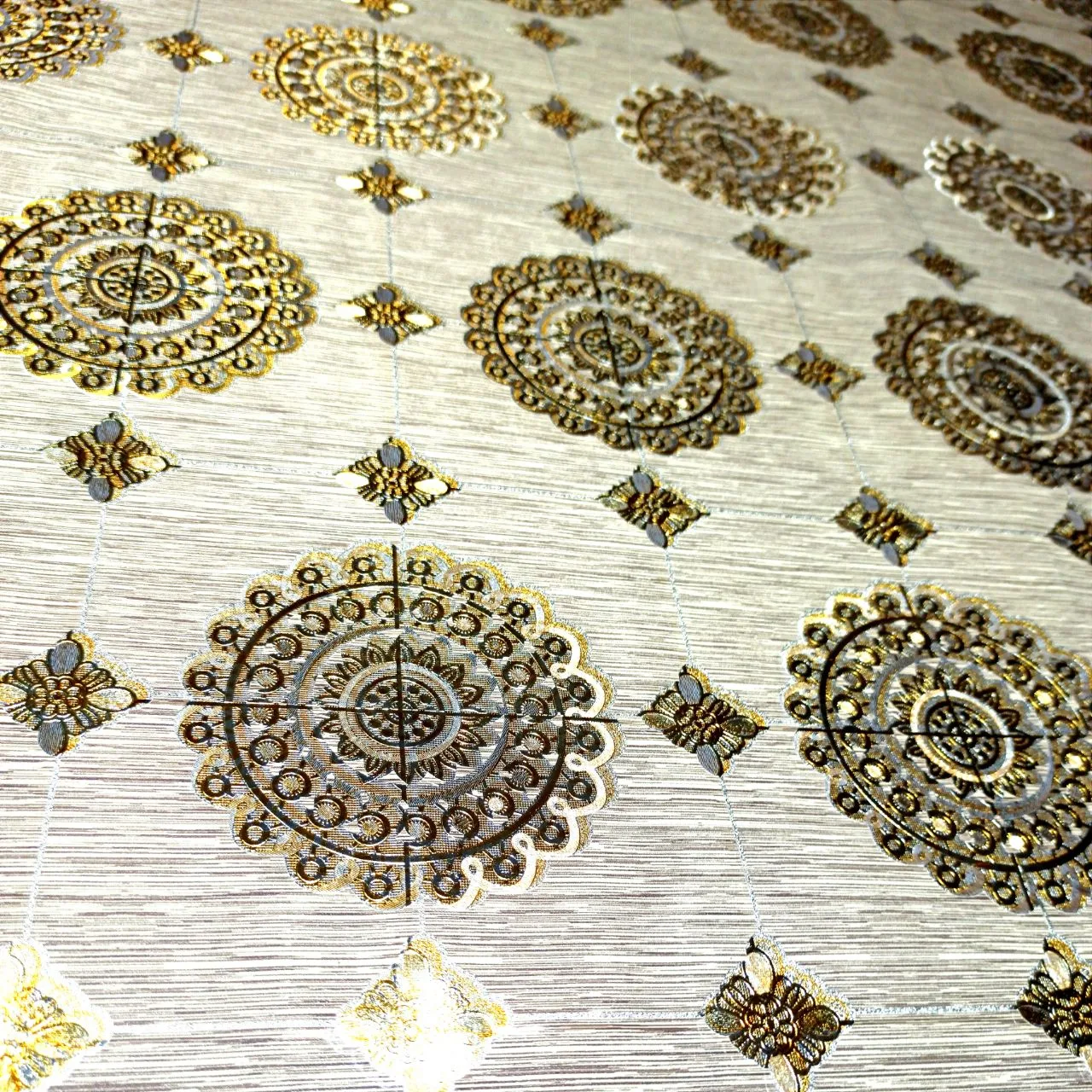 سفره هشت نفره مدل پشت نخی فانتزی کد A100-T200