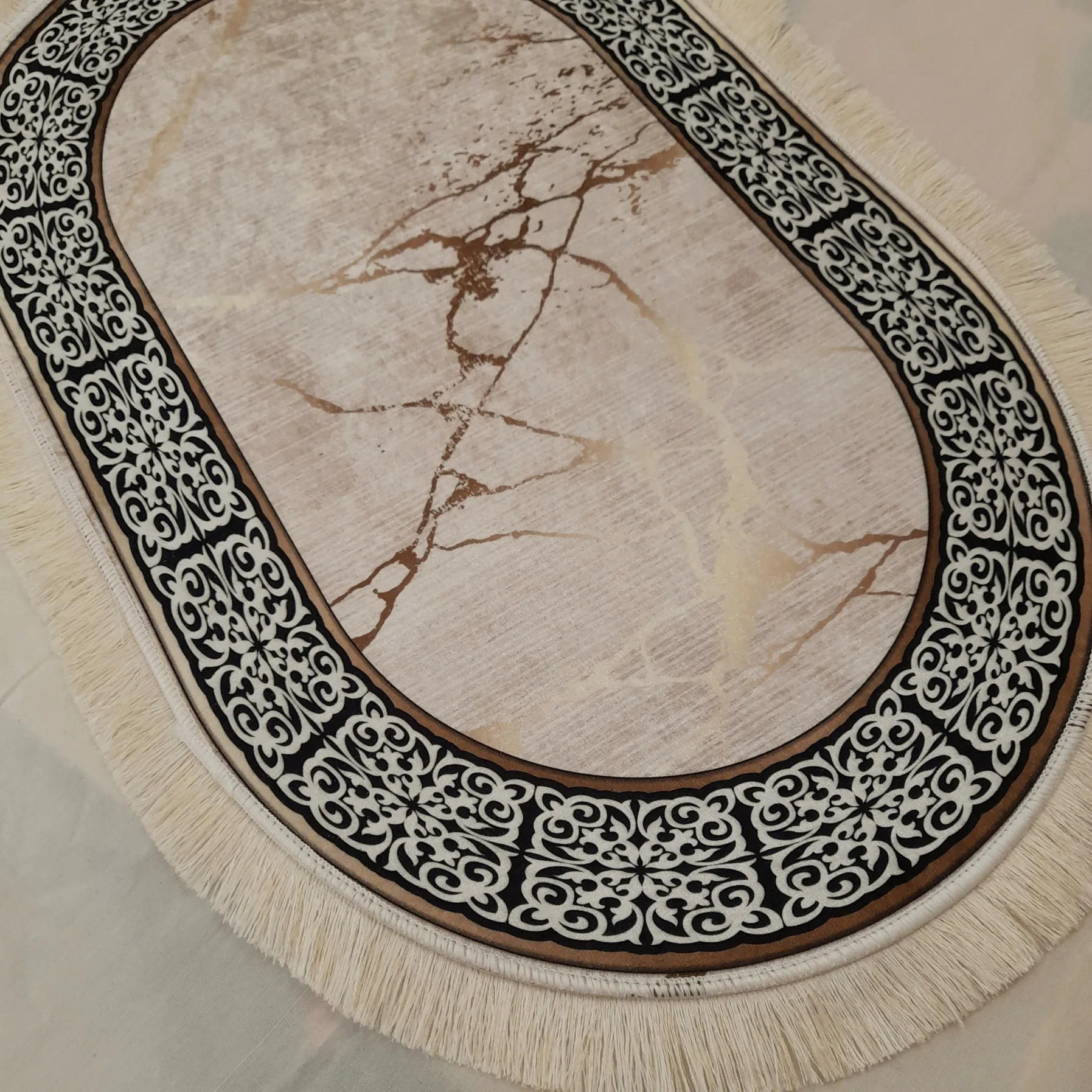 پادری مدل بیضی ترمز دار کد E44 سایز 50×80 سانتی متر مناسب برای فضای داخلی