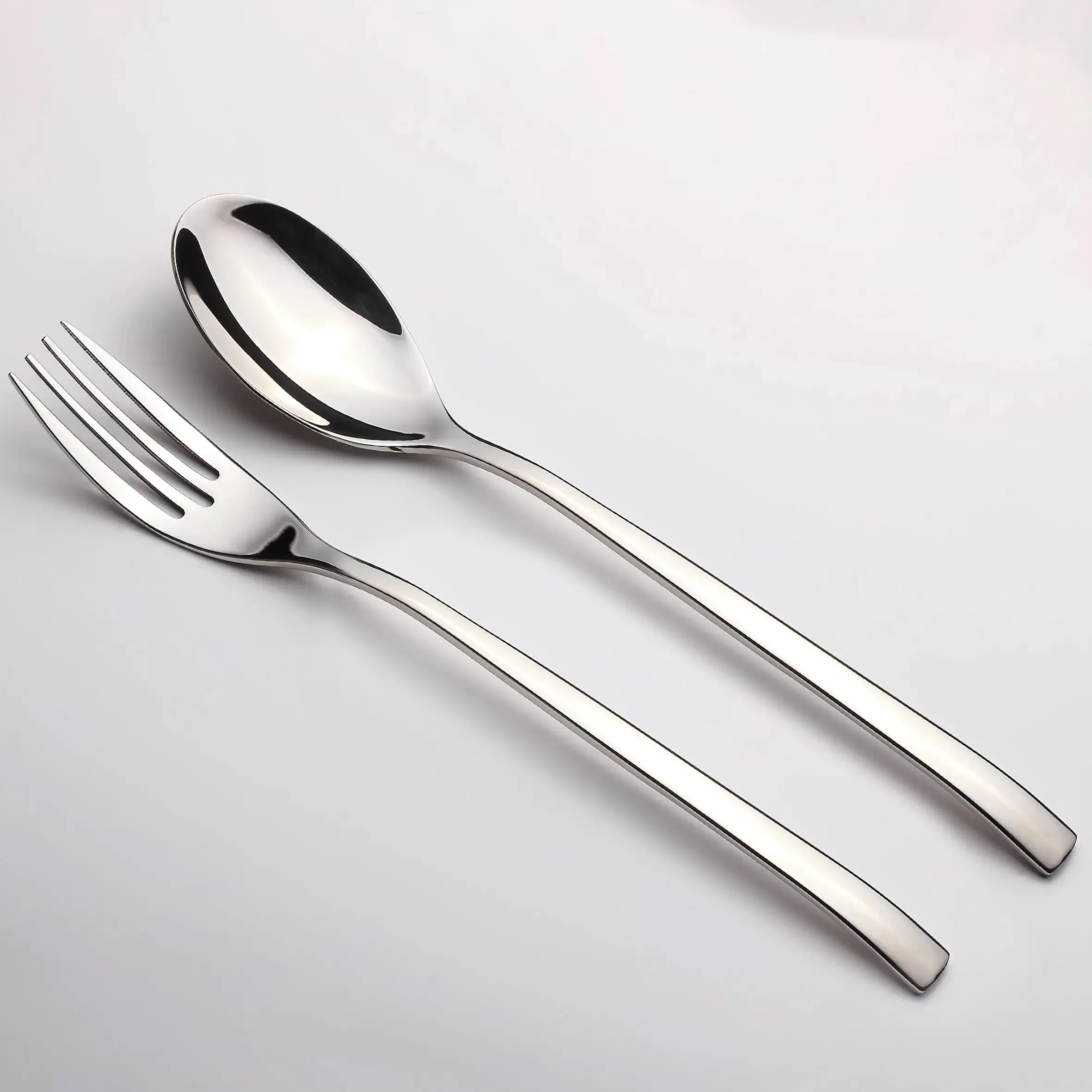 سرویس قاشق و چنگال 111 پارچه 18 نفره وینتو مدل 057