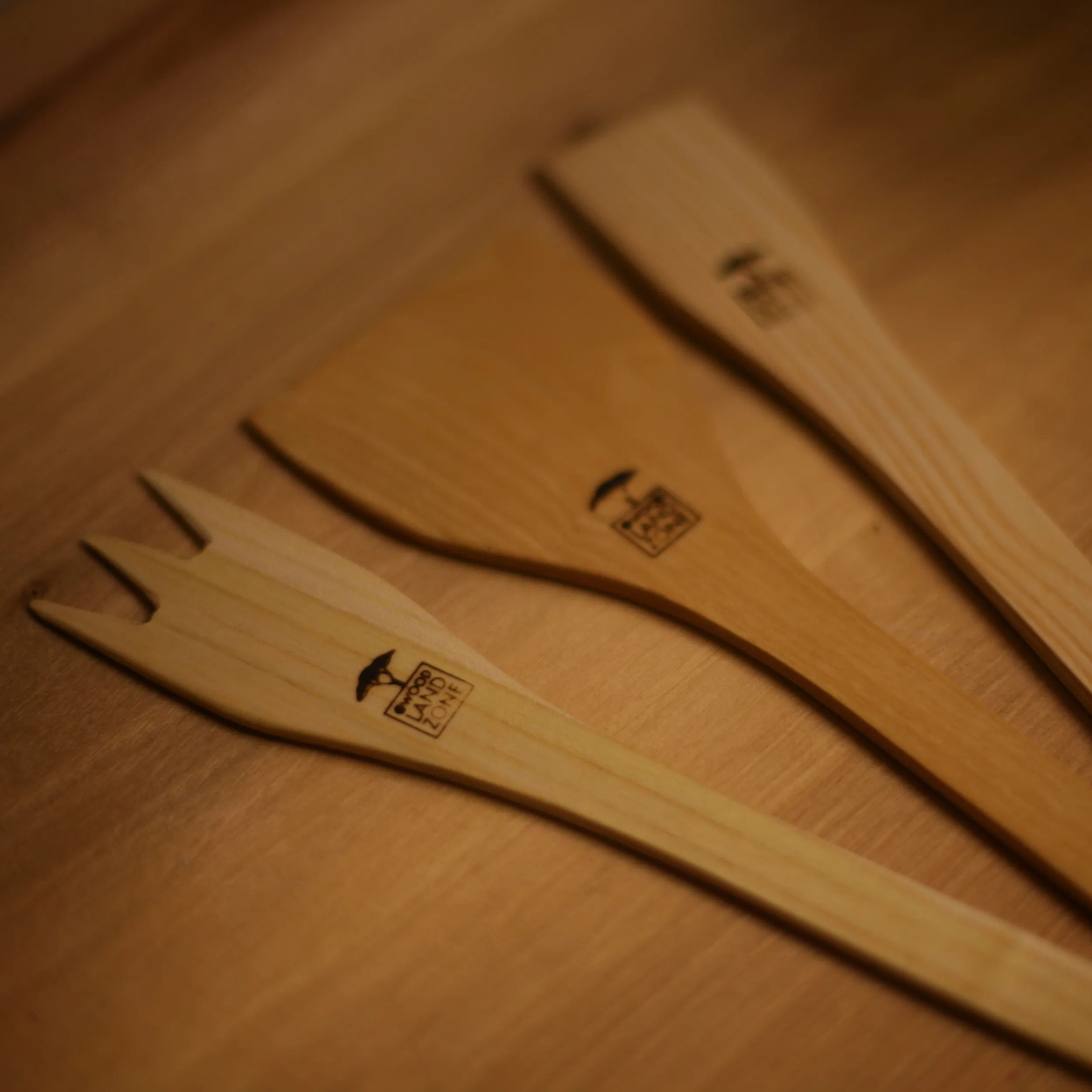 سرویس کفگیر و ملاقه 3 پارچه مدل wood
