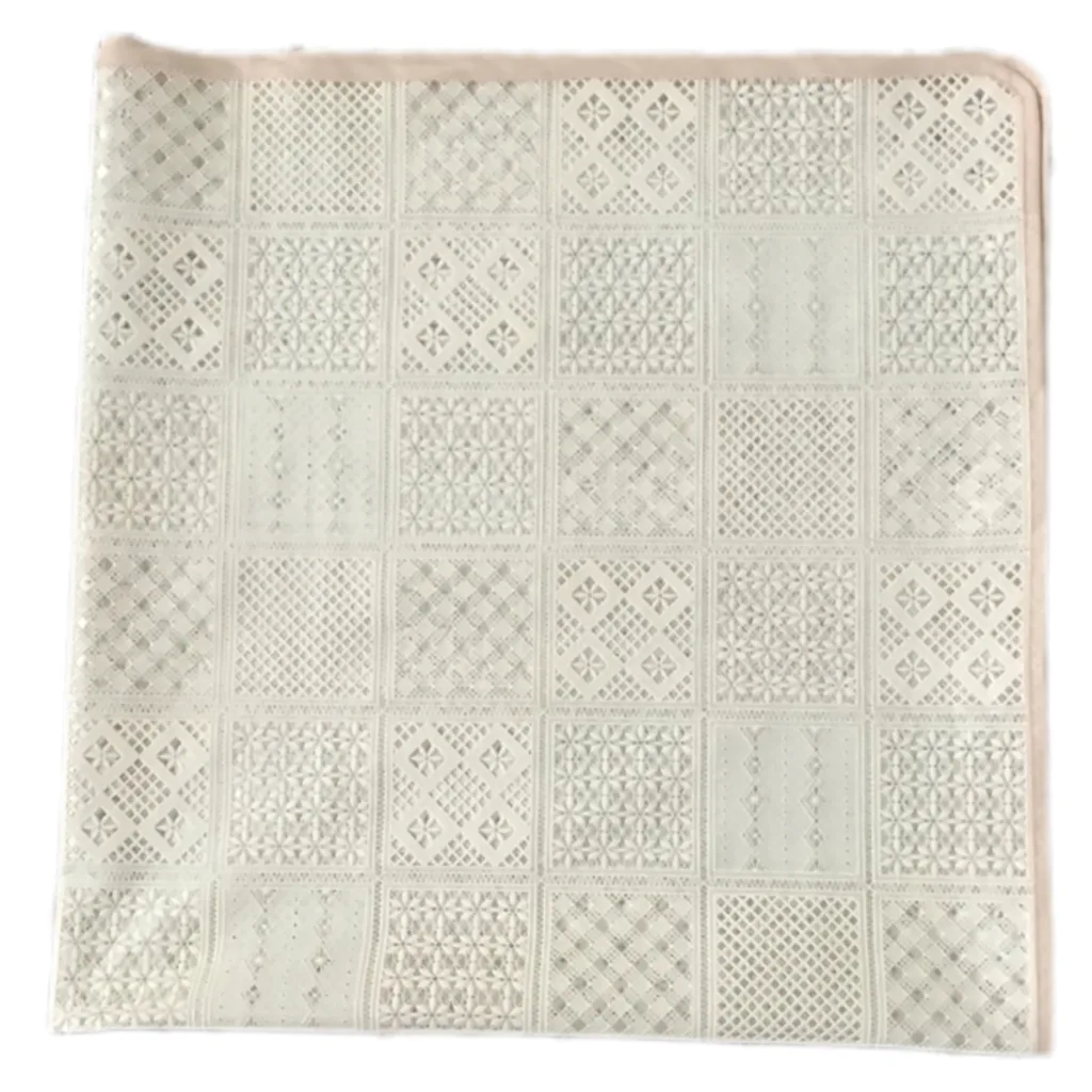 سفره 4 نفره مدل رویال طرح گیپور کد 05 سایز 100×100 سانتی متر