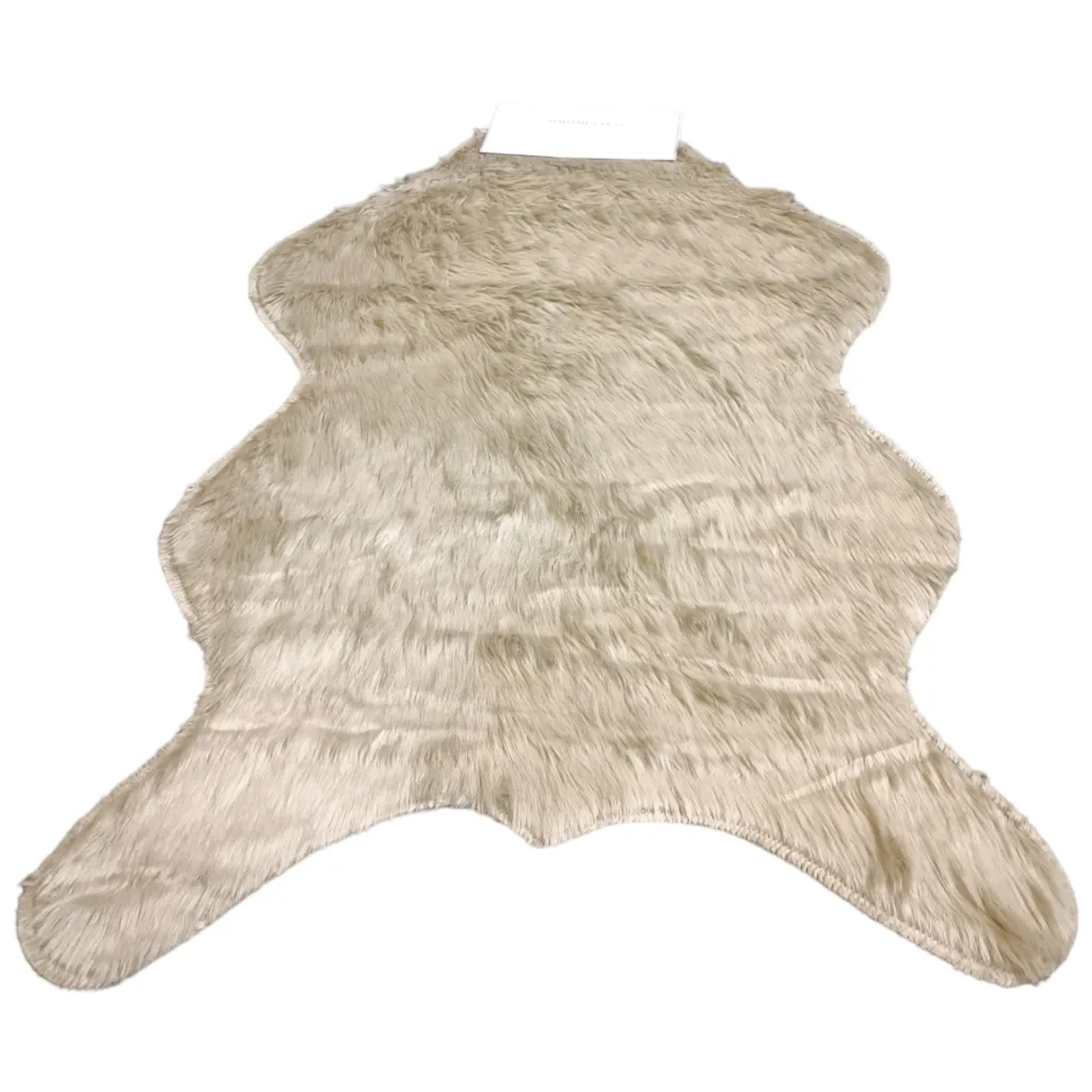 پادری مادام کوکو مدل Adelia bej سایز 90x60 سانتیمتر مناسب برای فضای داخلی