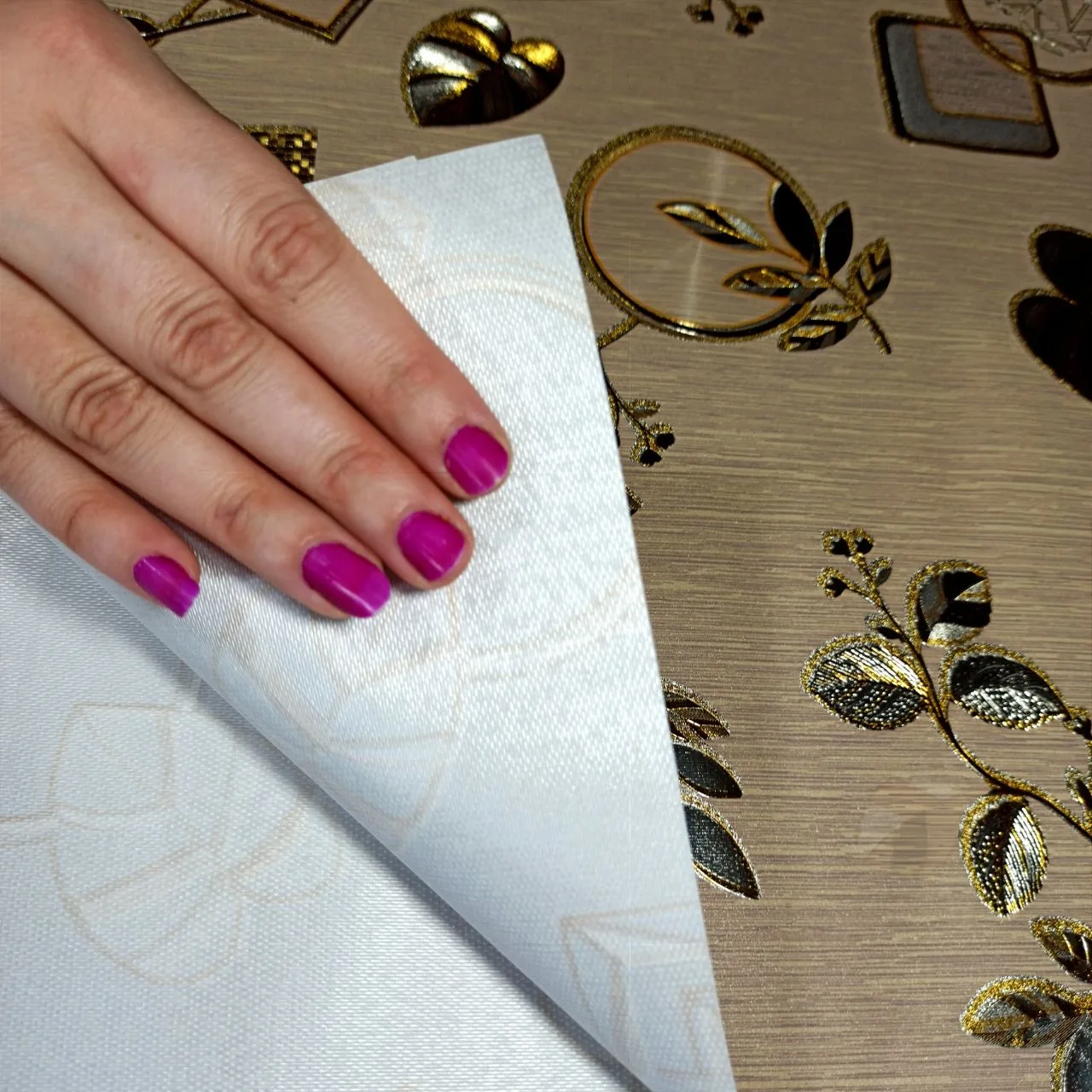 سفره 8 نفره مدل پشت نخی گلد کد A100-T200