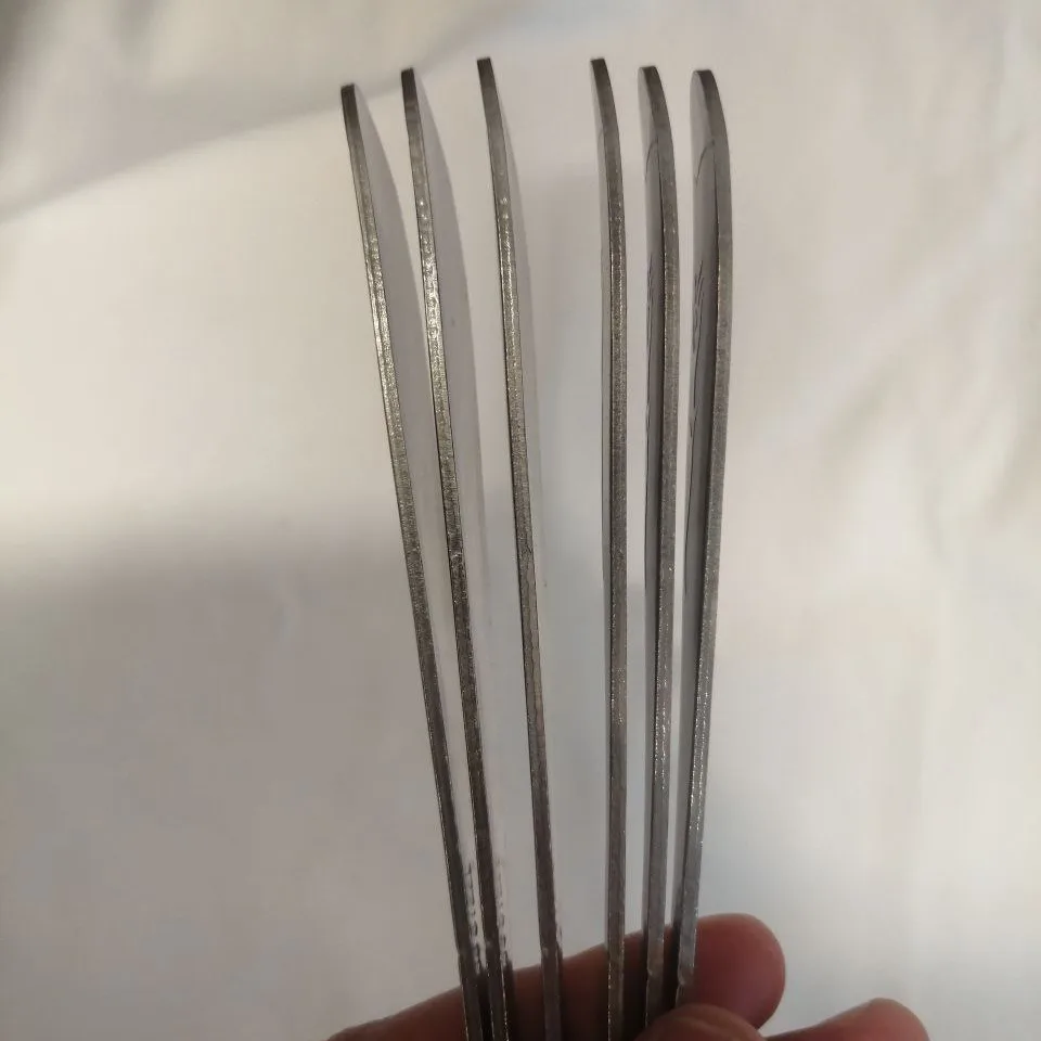سرویس قاشق و چنگال 12 پارچه اداکس مدل میخک