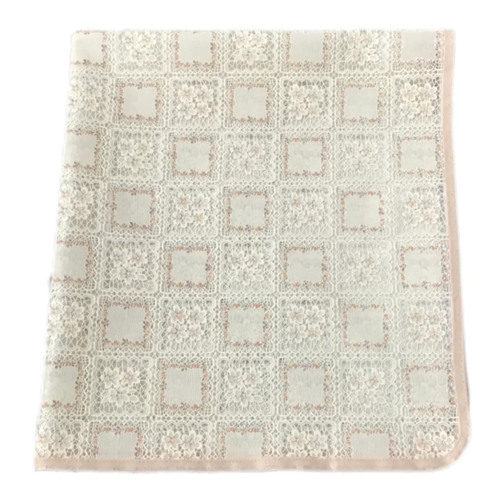 سفره 3 نفره مدل رویال طرح گیپور کد 06 سایز 100×80 سانتی متر