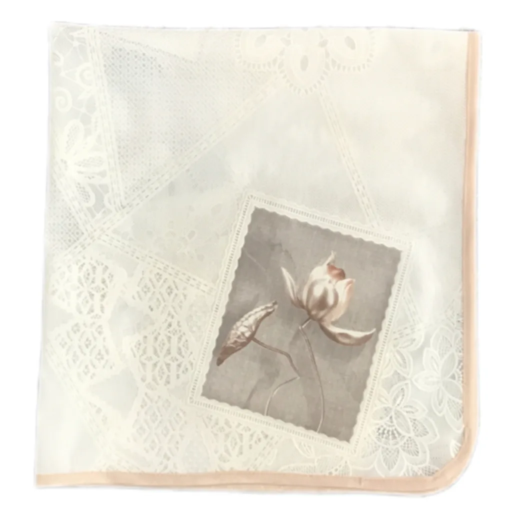 سفره 3 نفره مدل رویال طرح گیپور کد 01