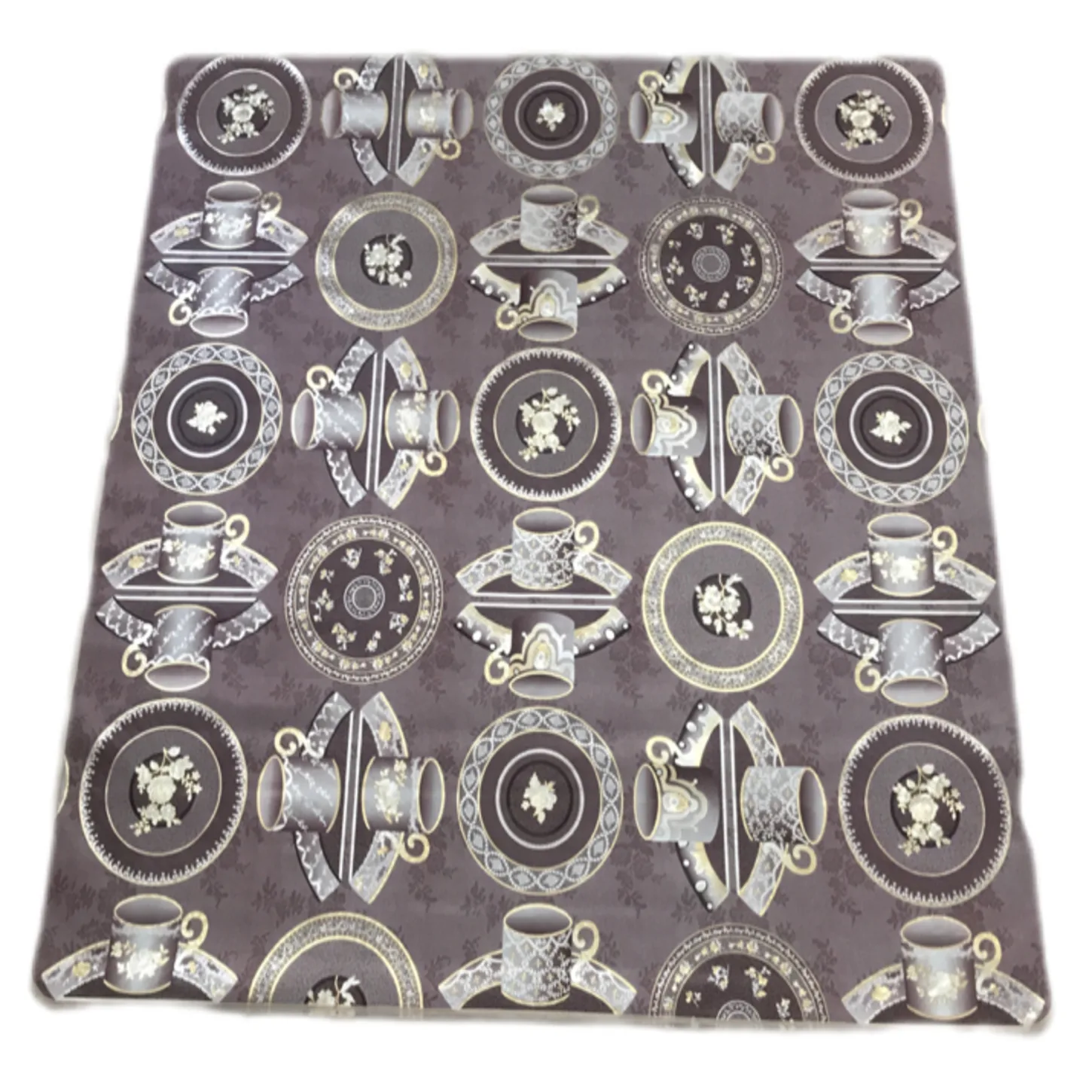 سفره 4 نفره مدل لوتوس طرح پشت نخی سایز 100×100 سانتی متر کد 05