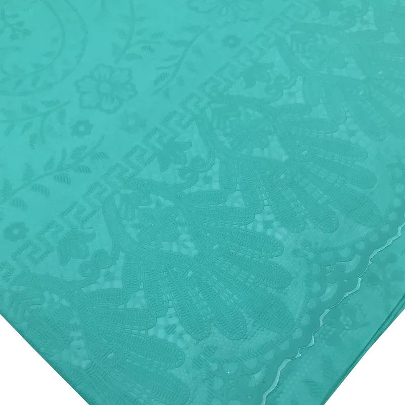 سفره هشت نفره طرح گل برجسته