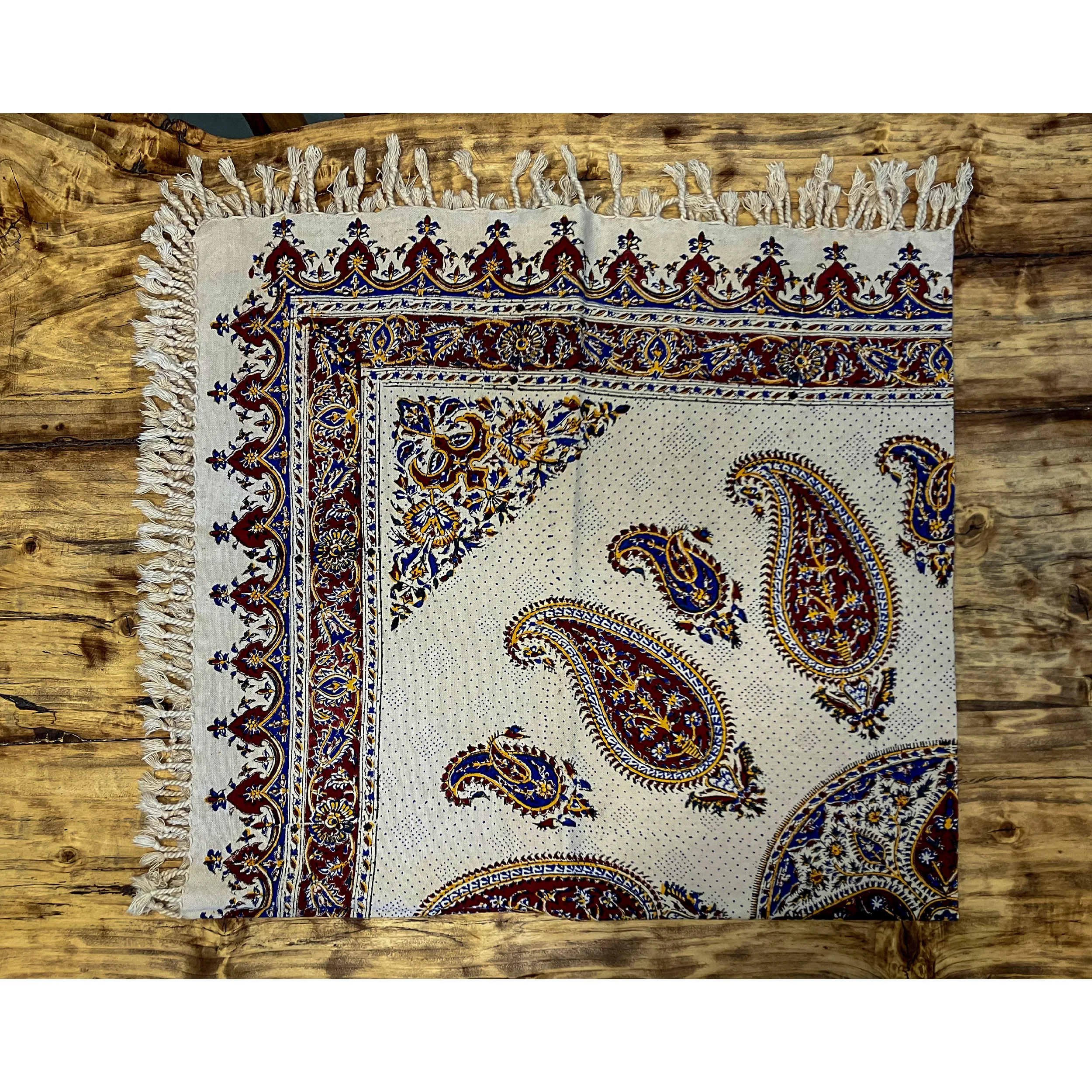 سفره 6 نفره مدل بته جقه کد T150