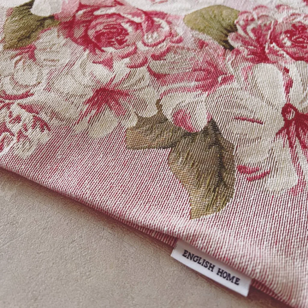 کاور کوسن انگلیش هوم مدل Dreamy Roses سایز 35x50 سانتی متر