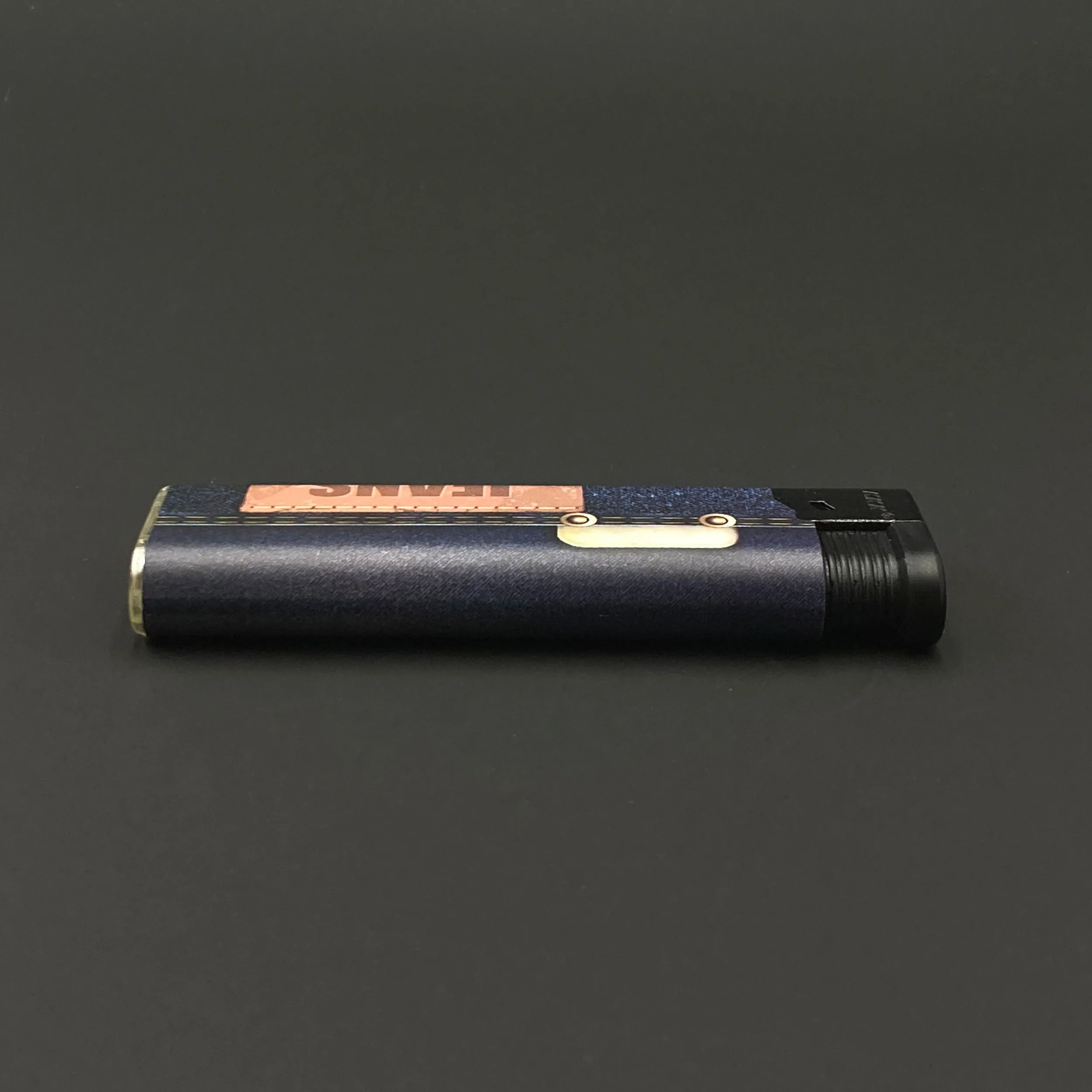 فندک مدل لی کد DKD-1860